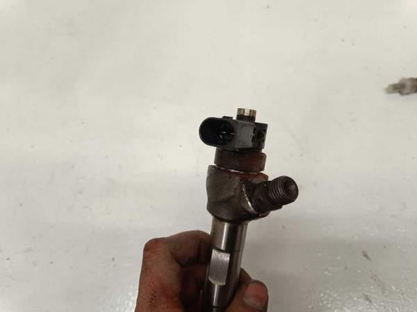INJECTEUR AUDI/SEAT/SKODA/VW A1/A3/LEON/TOLEDO/OCTAVIA/RAPID/SUPERB/GOLF 7/PASSAT/TIGUAN/TOURAN - Vue 2